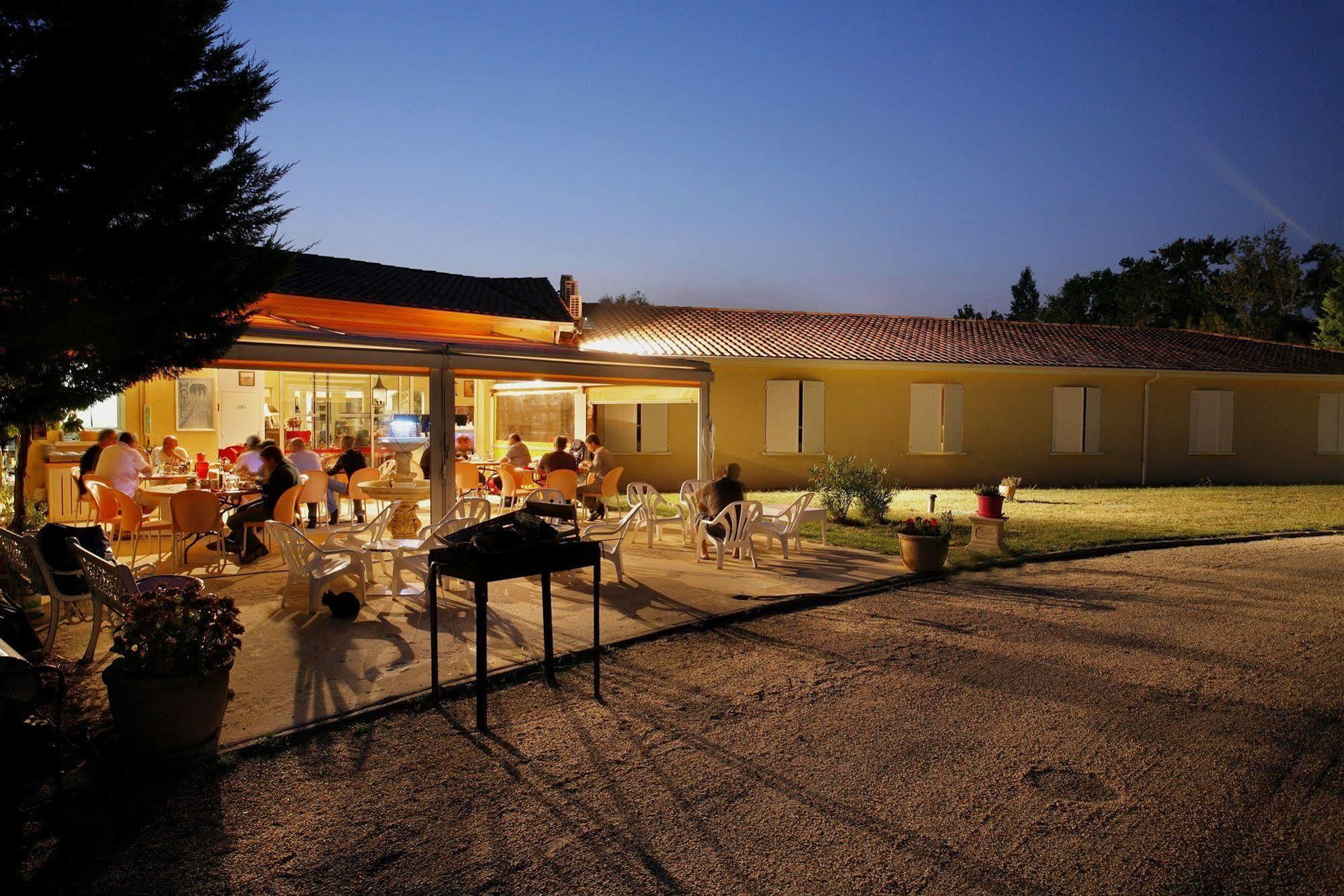 Logis Hotel Corintel Bordeaux Est Tresses Eksteriør billede